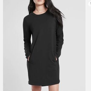 Athleta Long Sleeve Pocket Dress